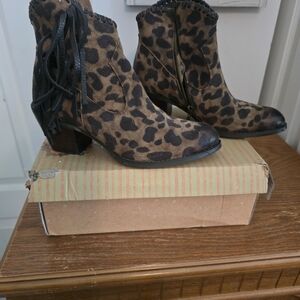 Very G Leopard Print Fringe Ankle Boots - Brown and Black